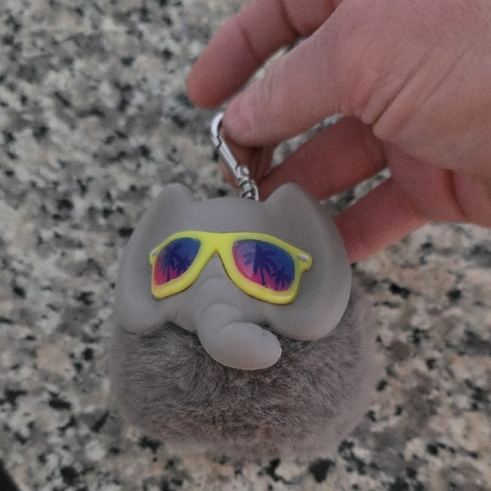 Cool Elephant Pocketbac Holder